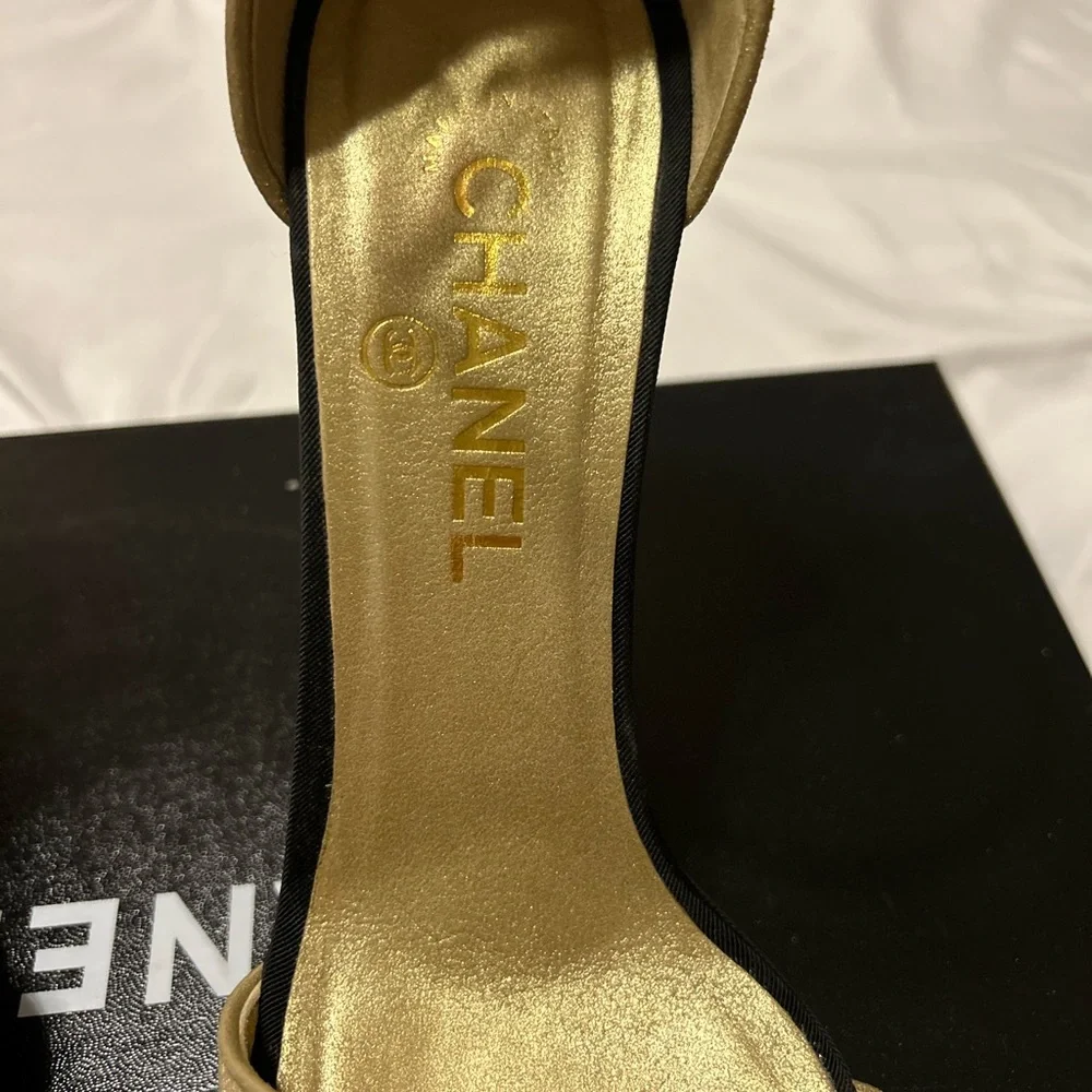 Chanel gold & black ankle strap heels -39 (US 8.5-9)
